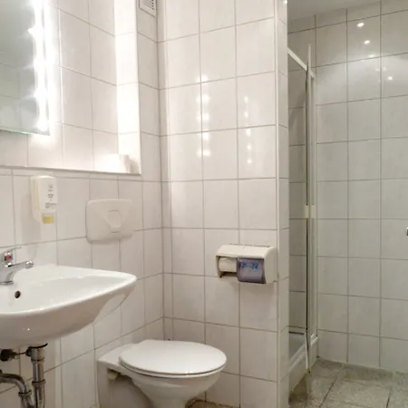Jakoberhof 2* Augsburg