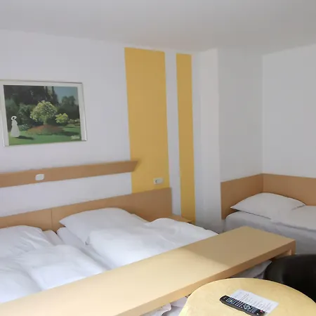 Jakoberhof 2*