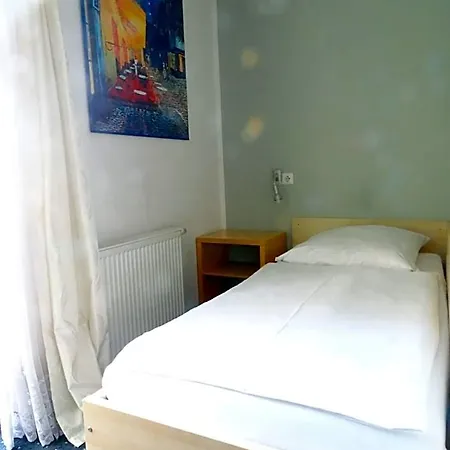 Jakoberhof 2* Augsburg